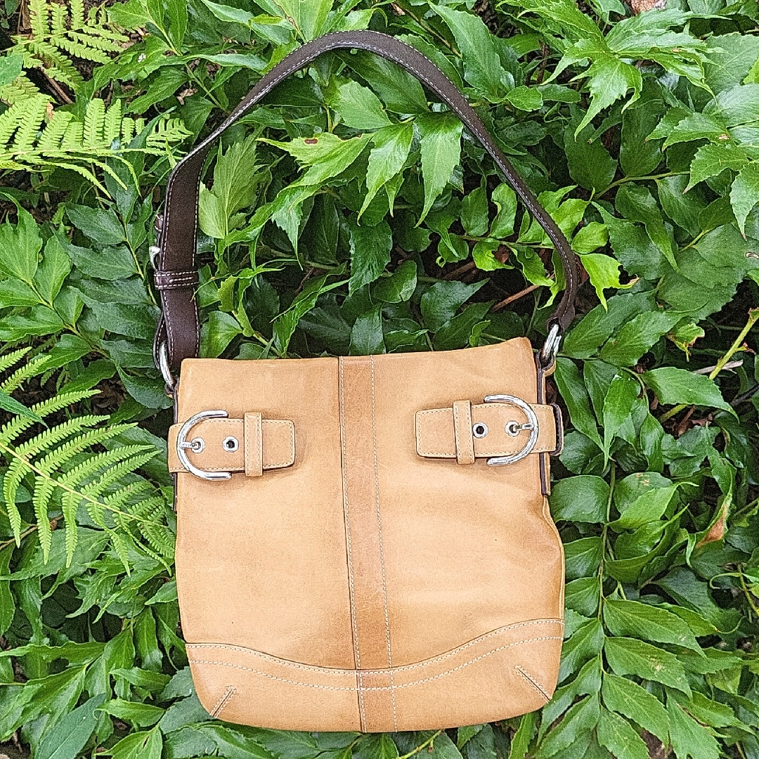 Coach (Vintage 2005) Tan Leather Soho Slim Shoulder Bag